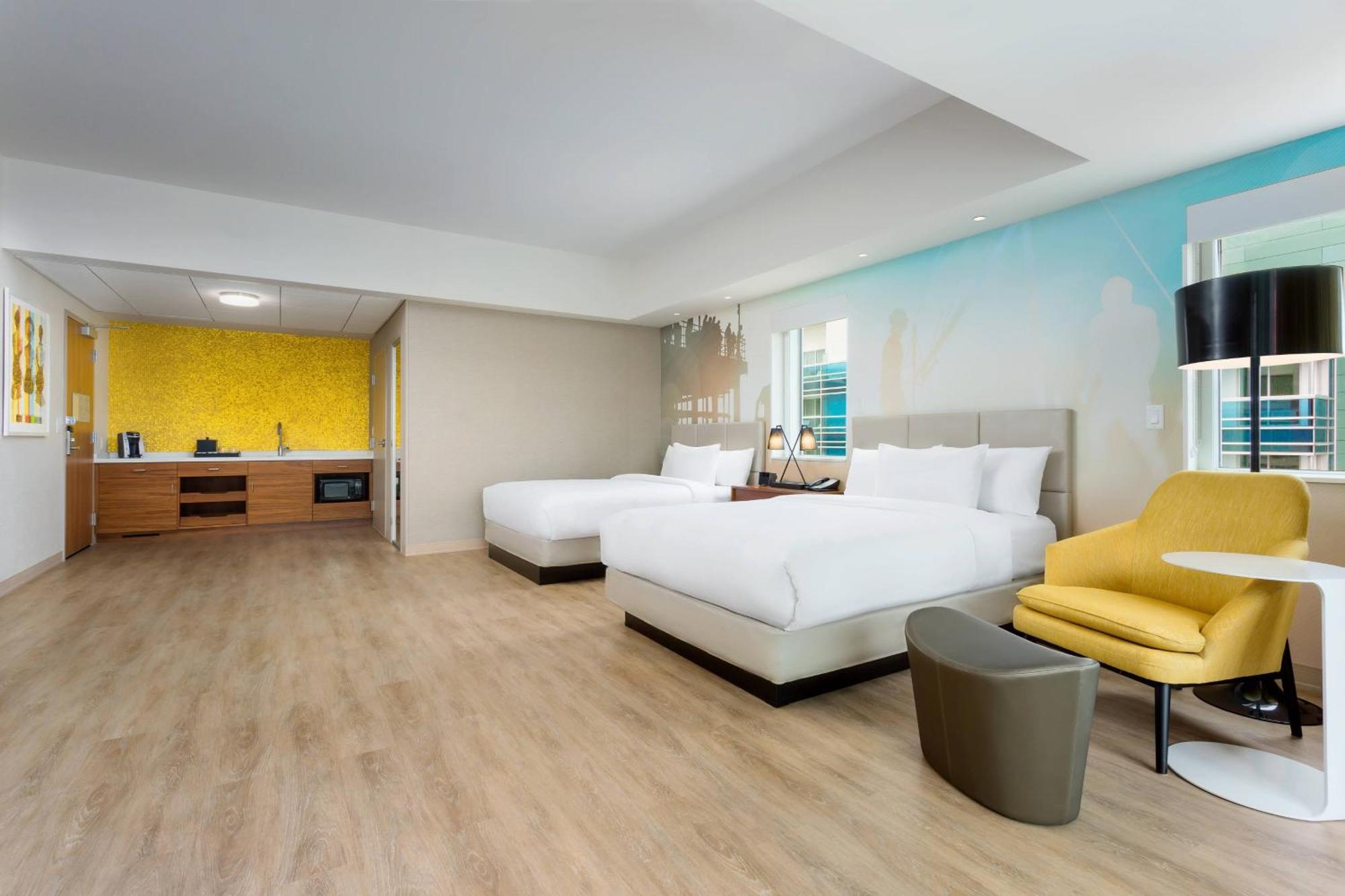 Courtyard By Marriott Santa Monica Hotel Buitenkant foto