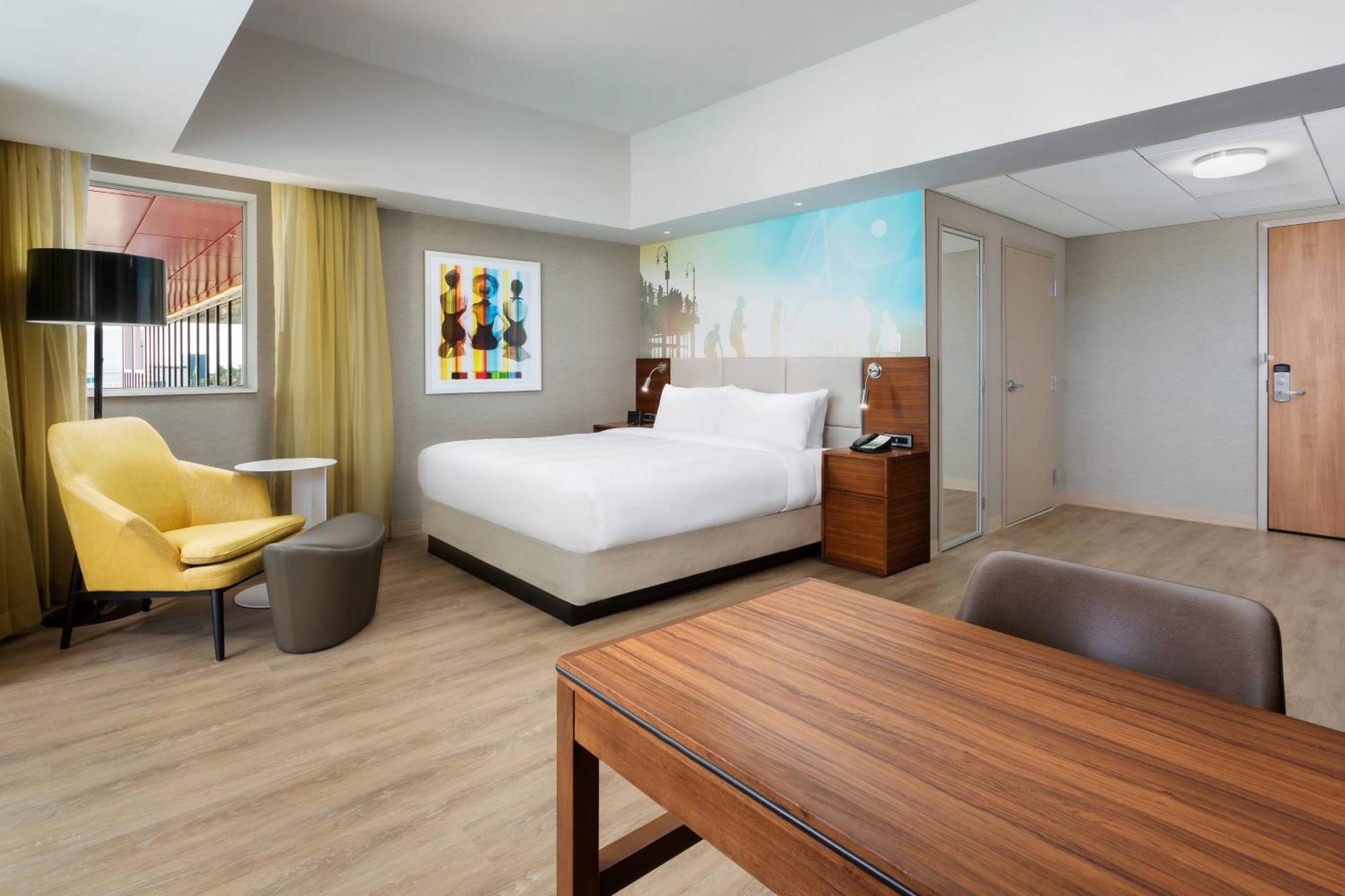 Courtyard By Marriott Santa Monica Hotel Buitenkant foto