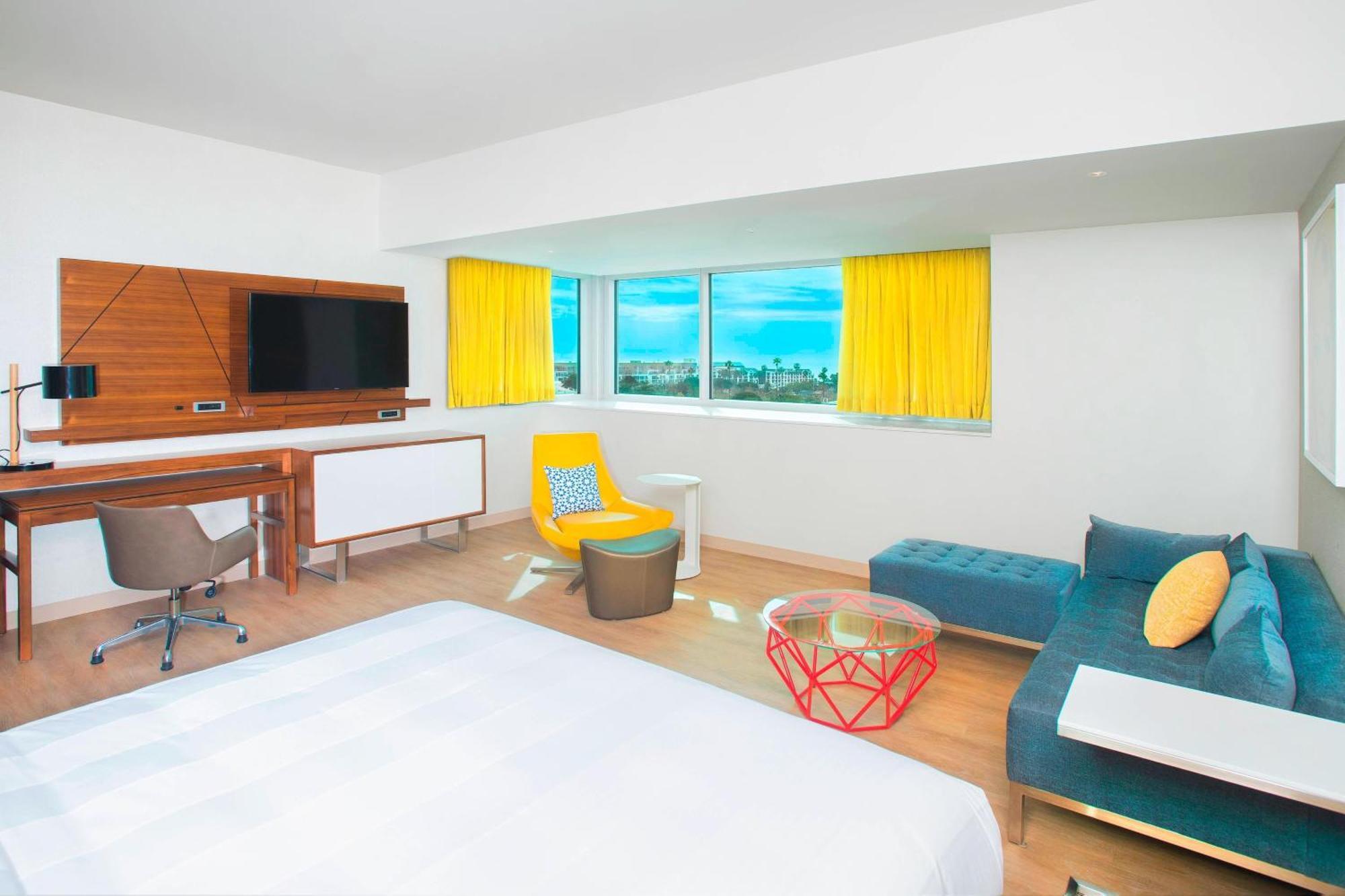 Courtyard By Marriott Santa Monica Hotel Buitenkant foto